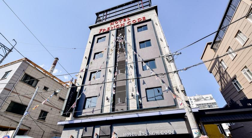 French Code Hotel Changwon Εξωτερικό φωτογραφία
