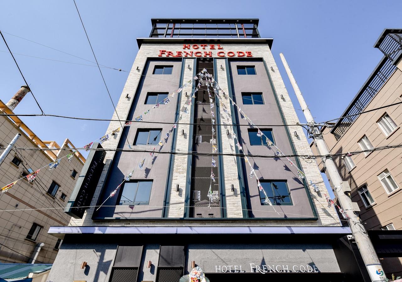French Code Hotel Changwon Εξωτερικό φωτογραφία